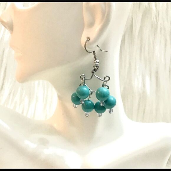 Turquoise Beaded Earrings - Picture 2 of 3